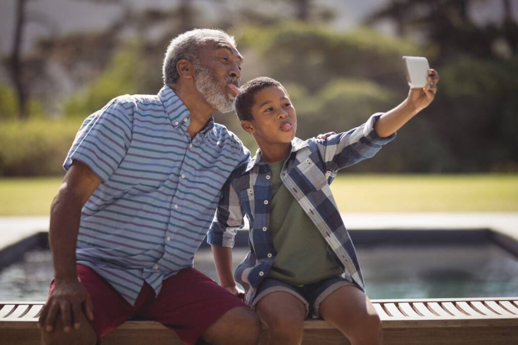 Prevenção de quedas na melhor idade: dicas de segurança
